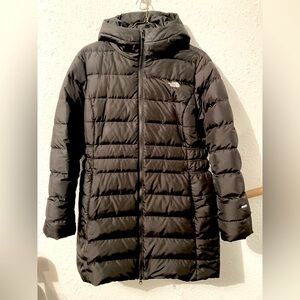 Great condition women’s North Face puffer jacket XL black